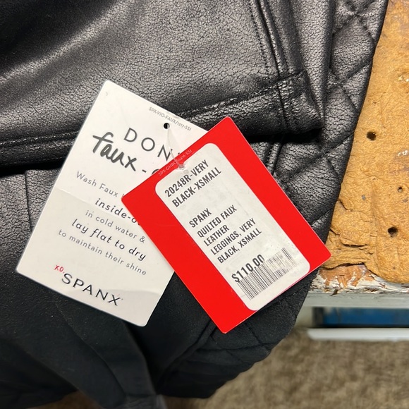 Spanx Black Leggings - Picture 6 of 6